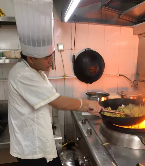 专业厨师，提供上门做饭服务